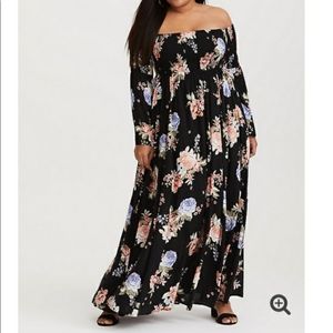 EUC torrid size 0 black floral off shoulder maxi